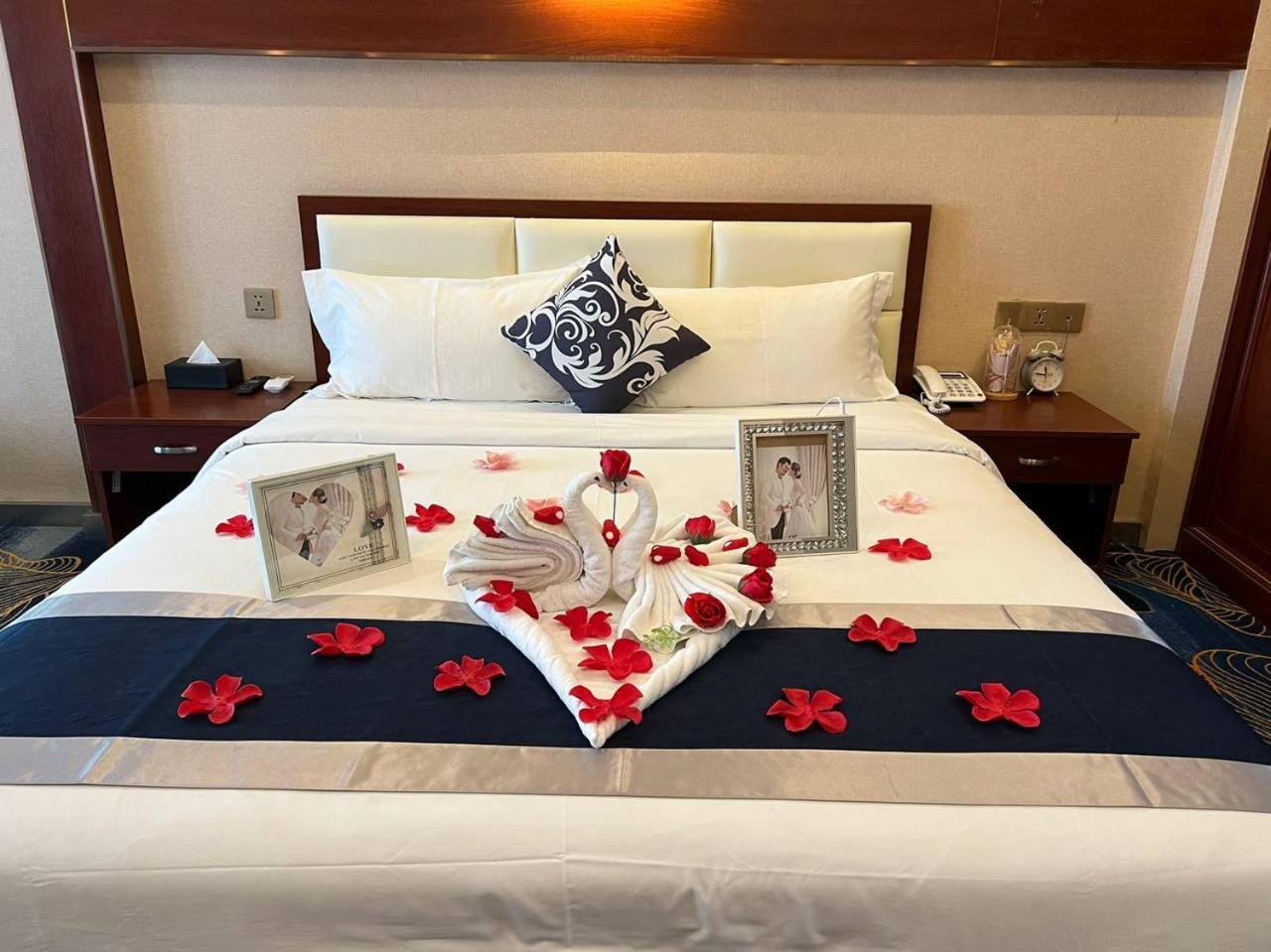 City Comfort Hotel Phnom Penh Airport Buitenkant foto