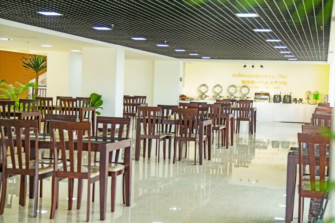 City Comfort Hotel Phnom Penh Airport Buitenkant foto