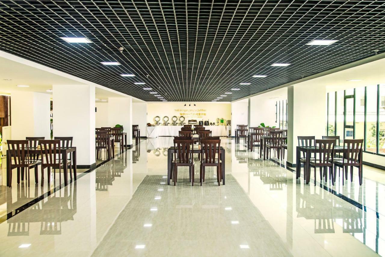 City Comfort Hotel Phnom Penh Airport Buitenkant foto
