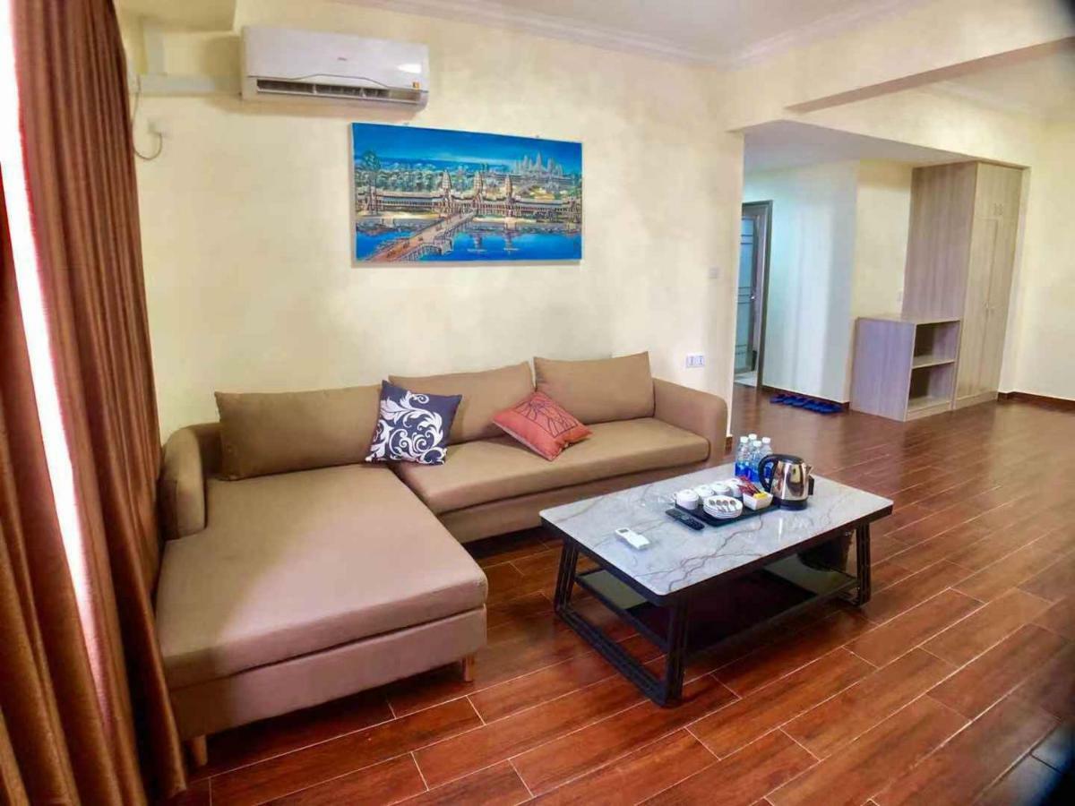 City Comfort Hotel Phnom Penh Airport Buitenkant foto
